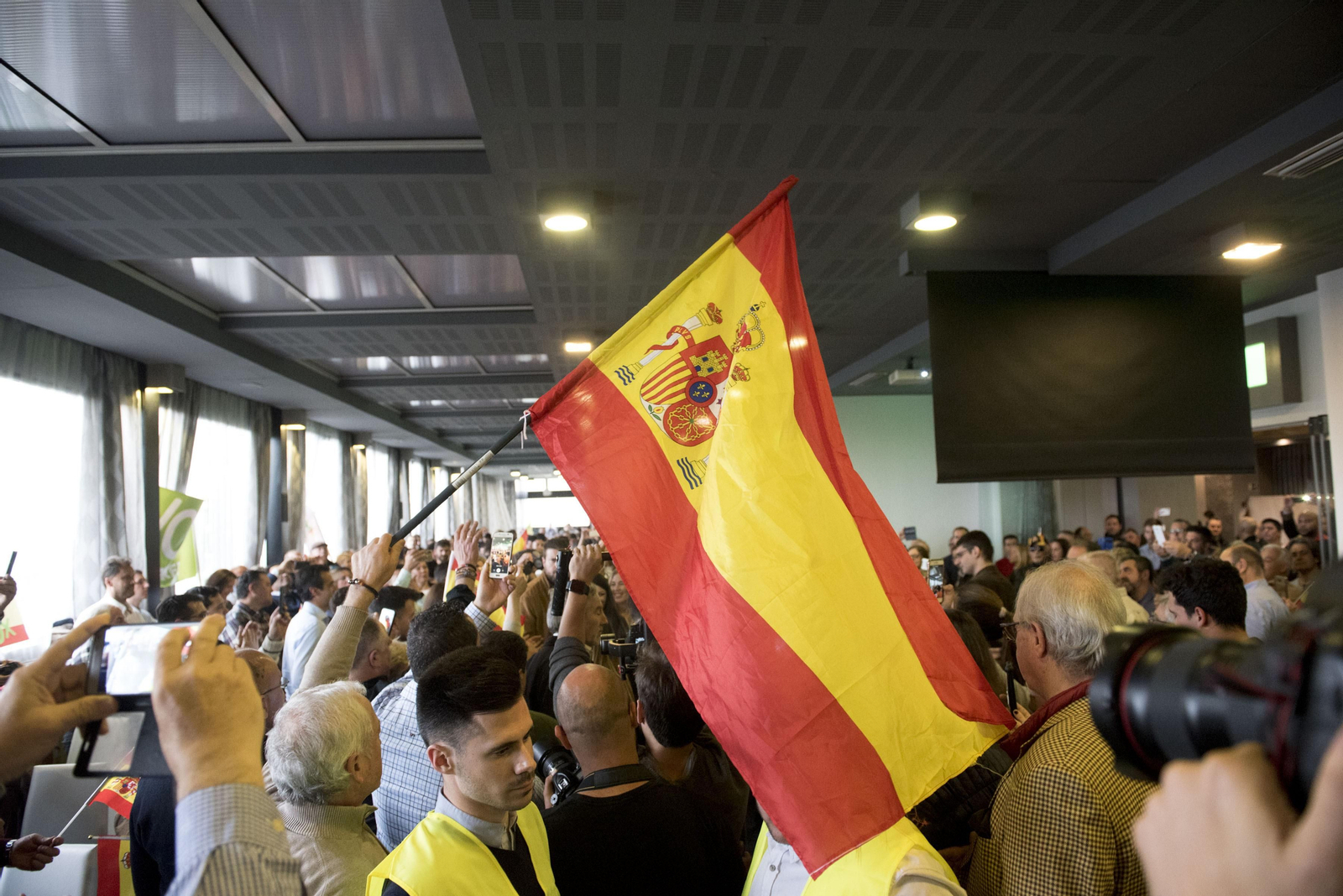 Imágenes del acto de Vox en Granada
