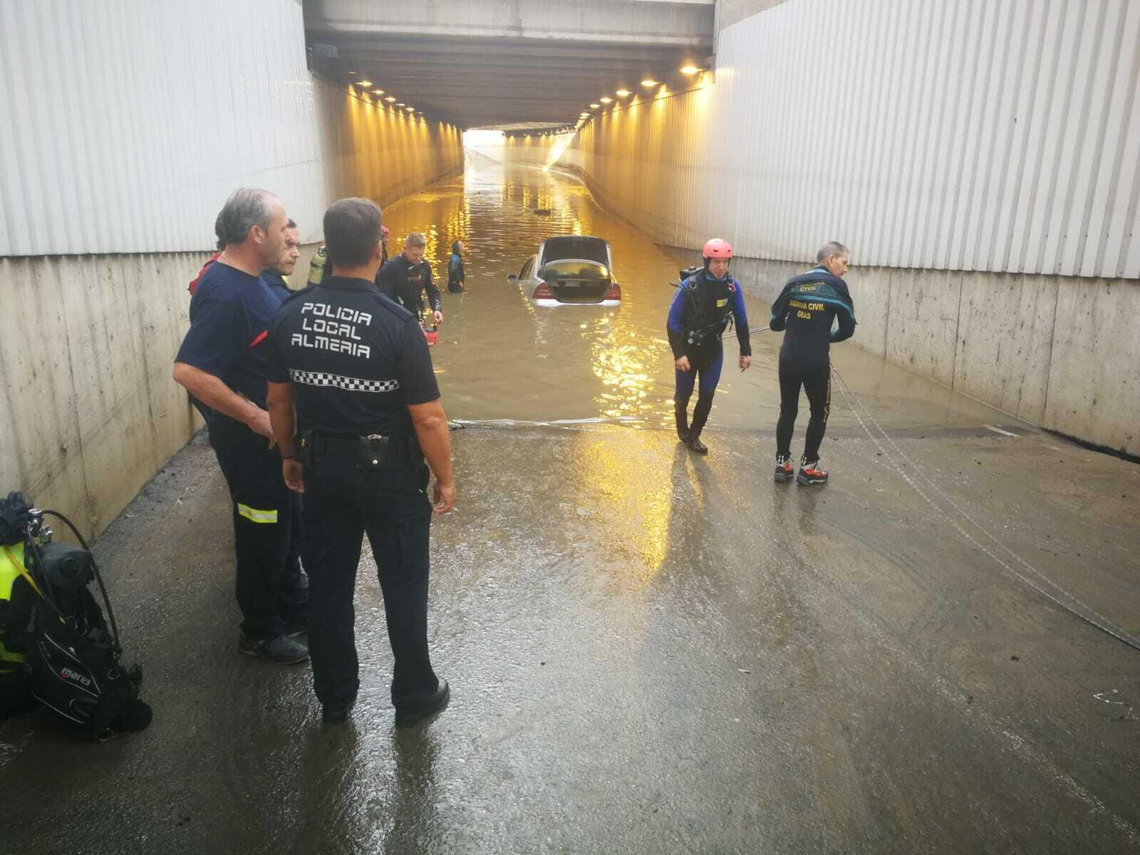 Moreno, Marín y Díaz lamentan el fallecido por el temporal en la capital y piden extremar la precaución