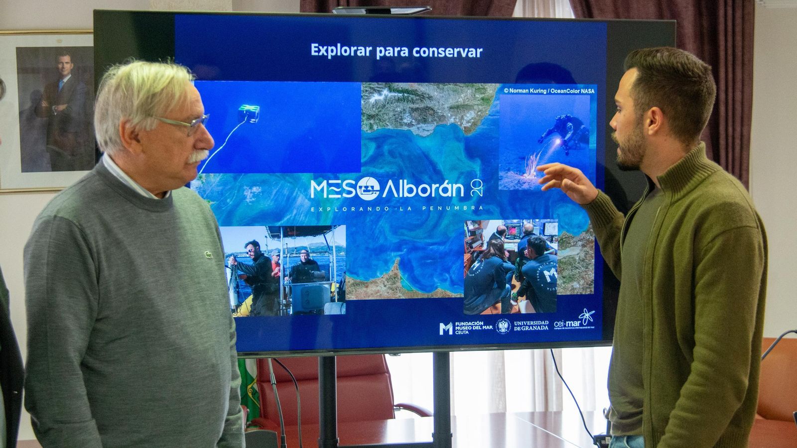 Carmelo Ruiz y Alfredo Rosales durante la rueda de prensa celebrada en Castell de Ferro