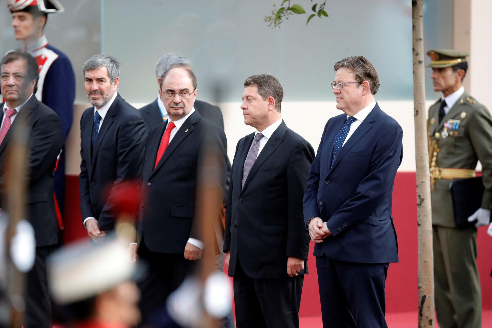 El desfile del 12-O en imágenes