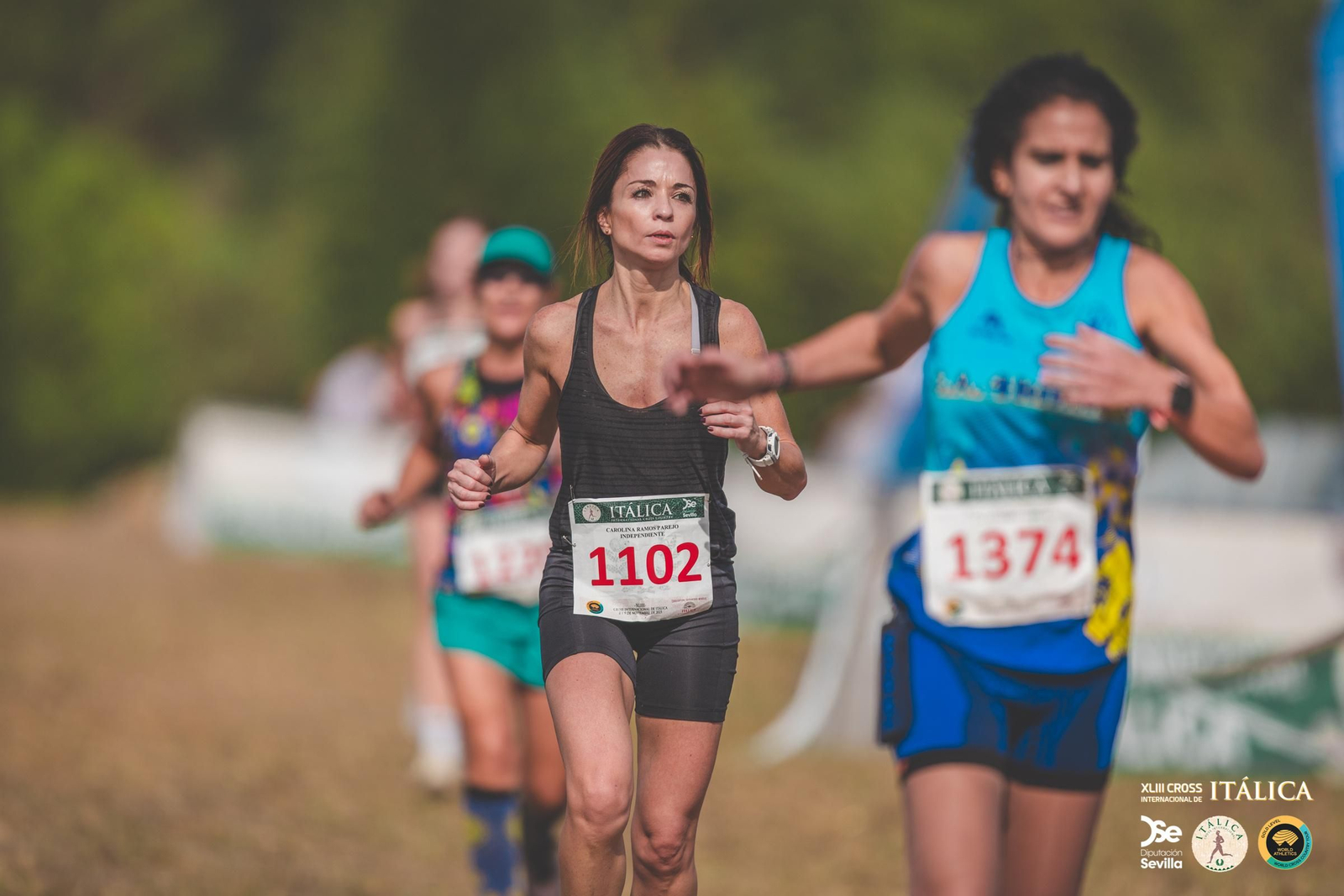 Búscate en las fotos del Cross de Itálica 2025 | 1