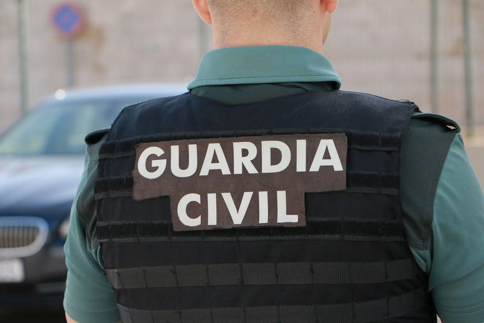 La Guardia Civil ha detenido al presunto autor este sábado.