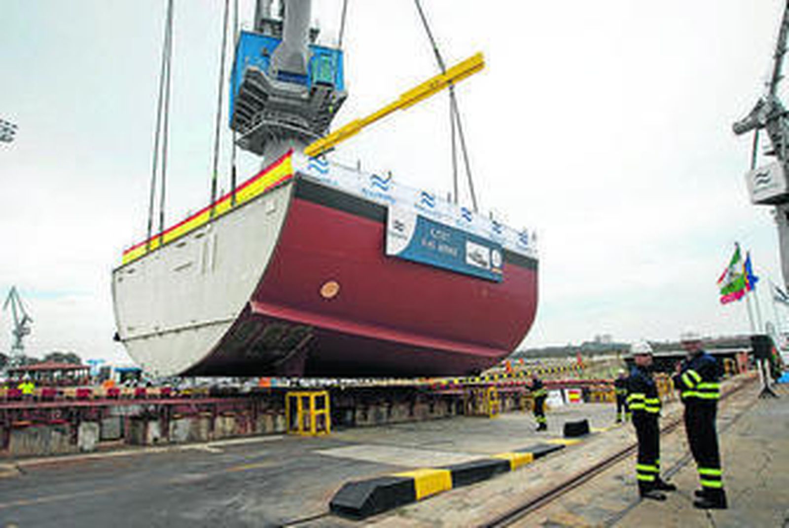 Acto de la puesta de la quilla celebrado ayer en San Fernando.