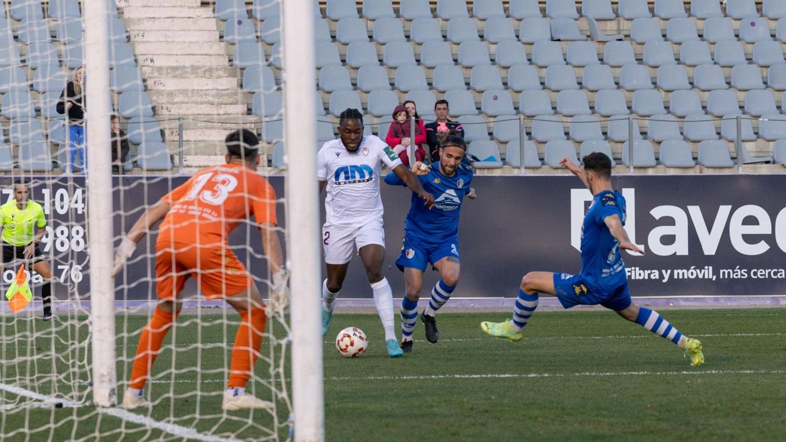 Las mejores imágenes de la remontada del Real Jaén al Arenas de Armilla