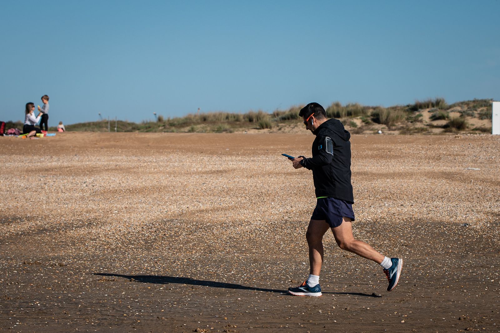 Imágenes de la mañana primaveral del 26 de diciembre en las playas de Huelva