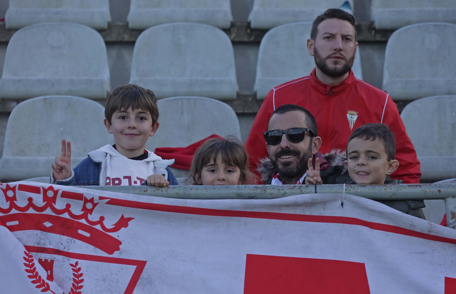 Búscate en el Nuevo Mirador durante el Algeciras - Antequera
