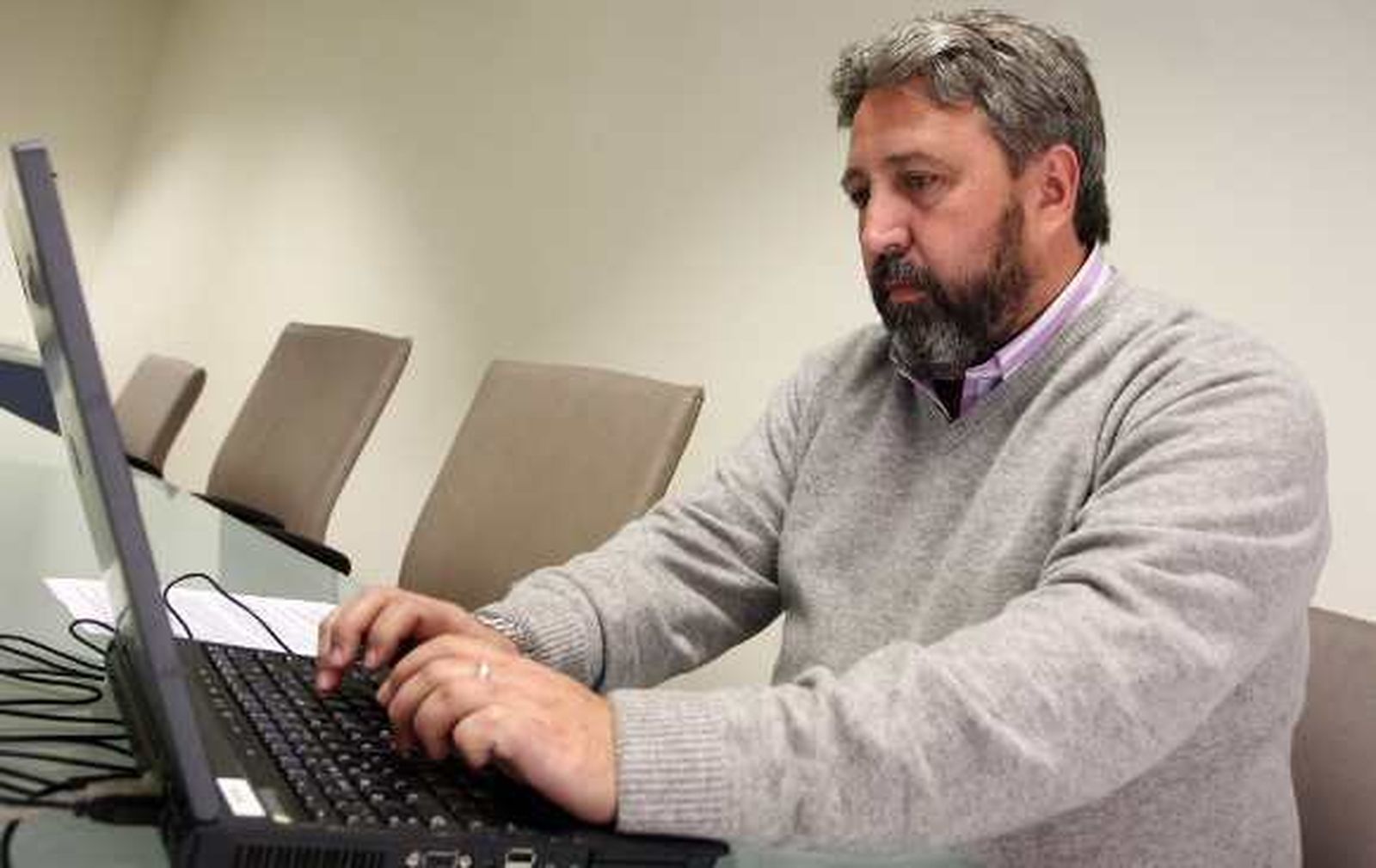 Julio Vera: "Está en vías de solución que todas las bandas tengan local de ensayo"