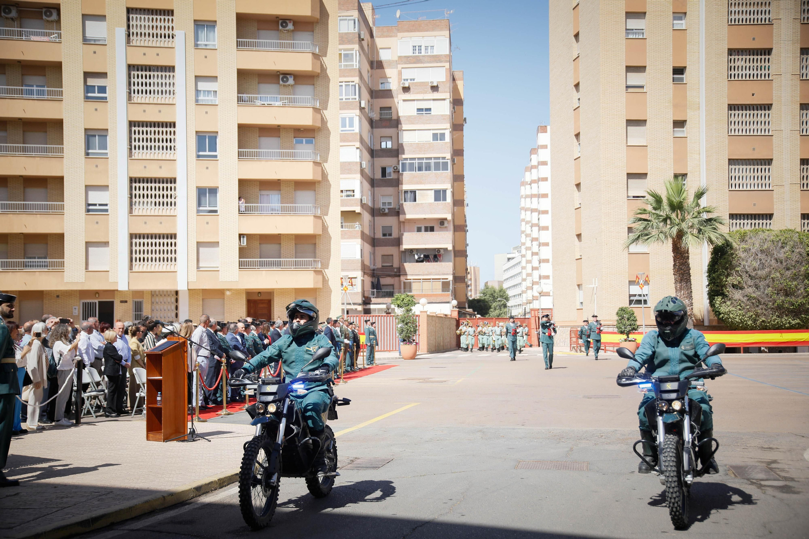 Fotogalería del 180 aniversario de la Guardia Civil.