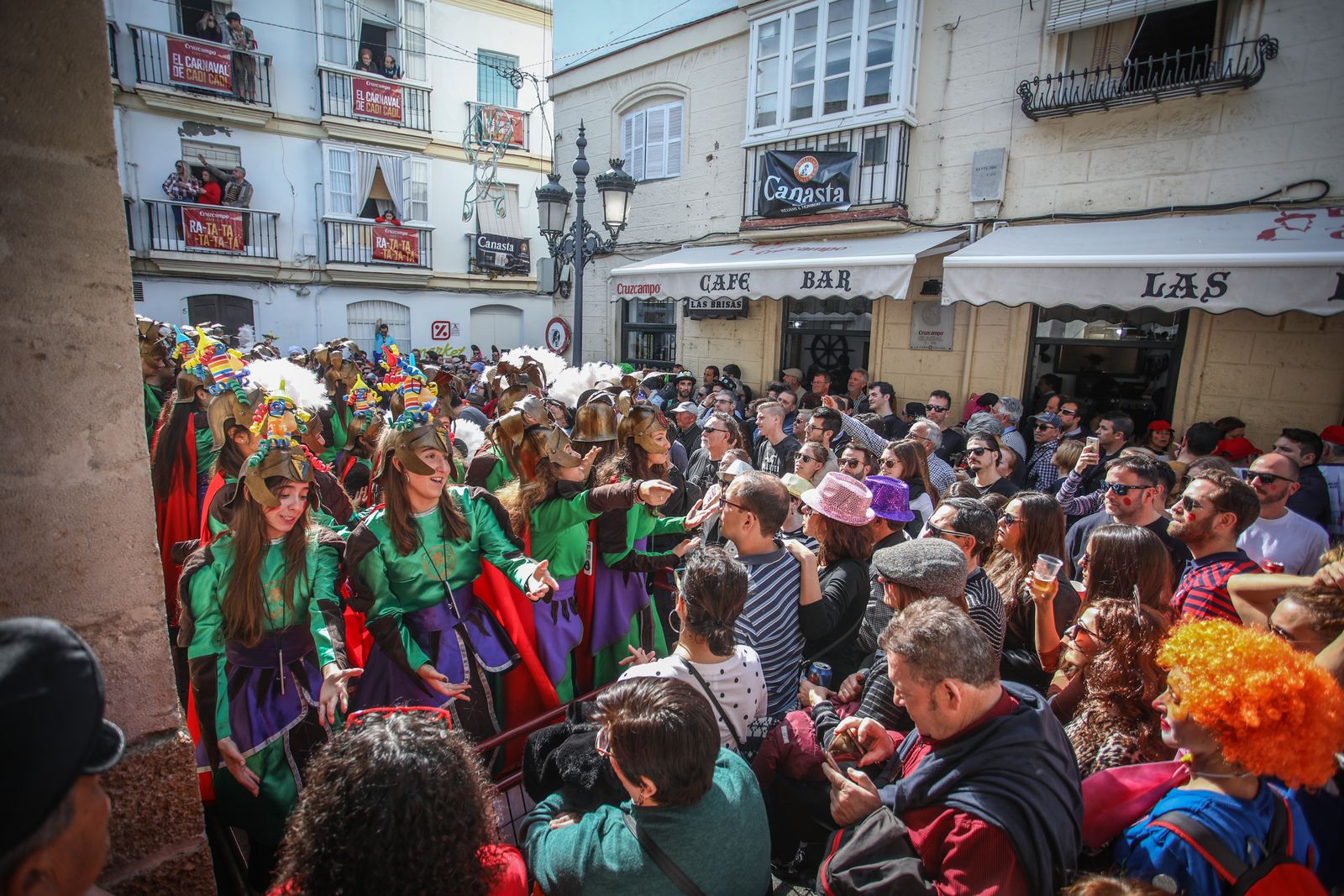 Batalla de coplas en el centro histórico
