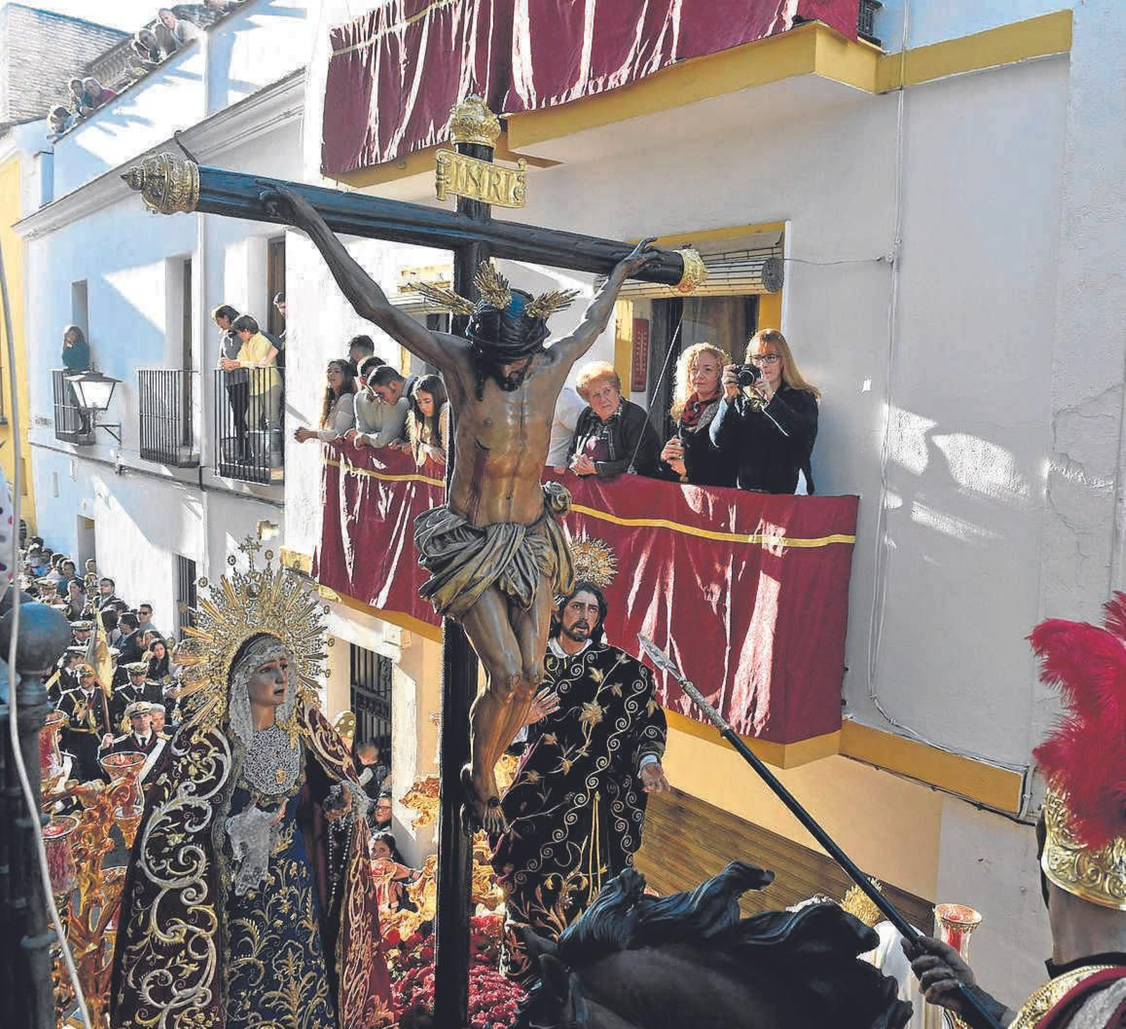 El Cristo de la Sagrada Lanzada en su paso de misterio.