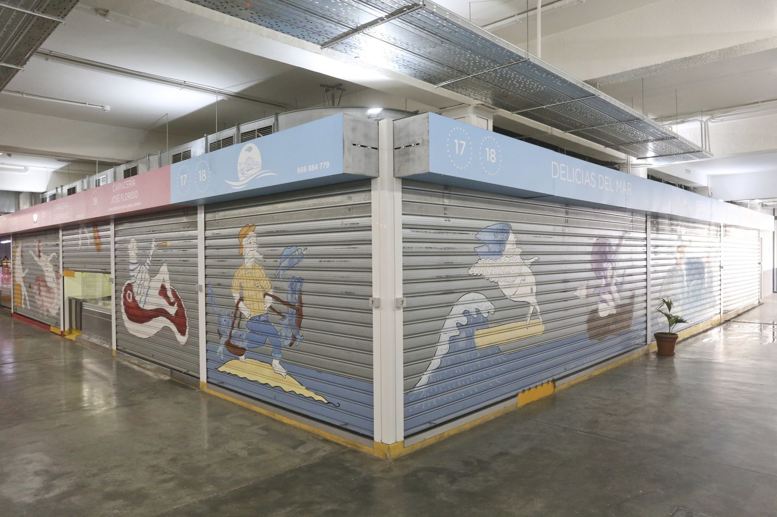 Mercado de la Merced de Málaga sin actividad