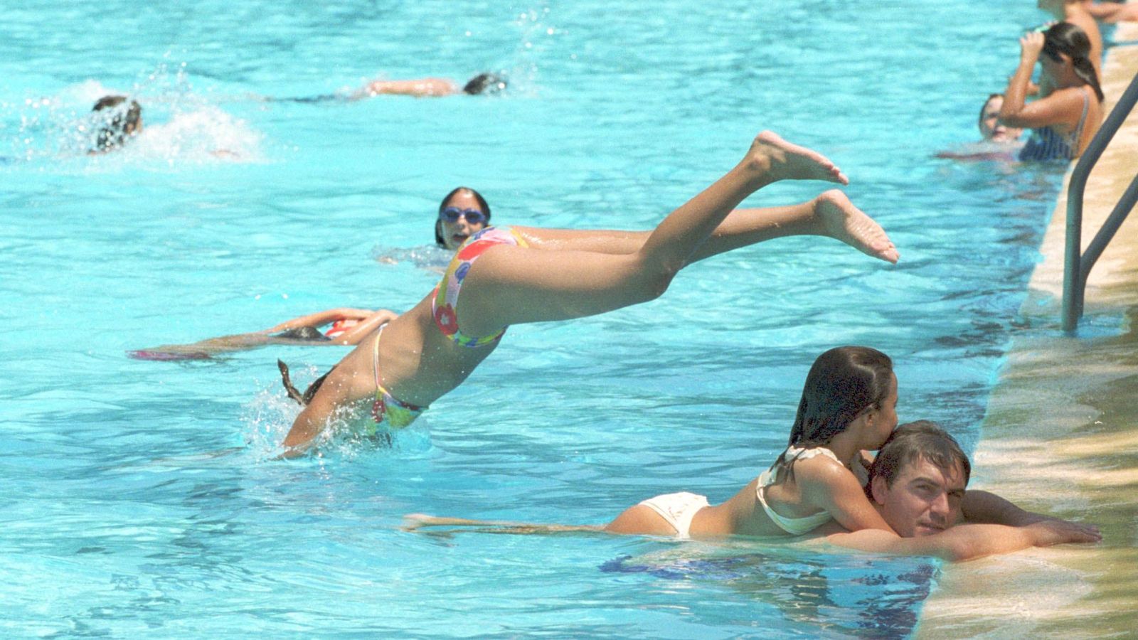Las piscinas también son un foco para las afecciones de la zona íntima.