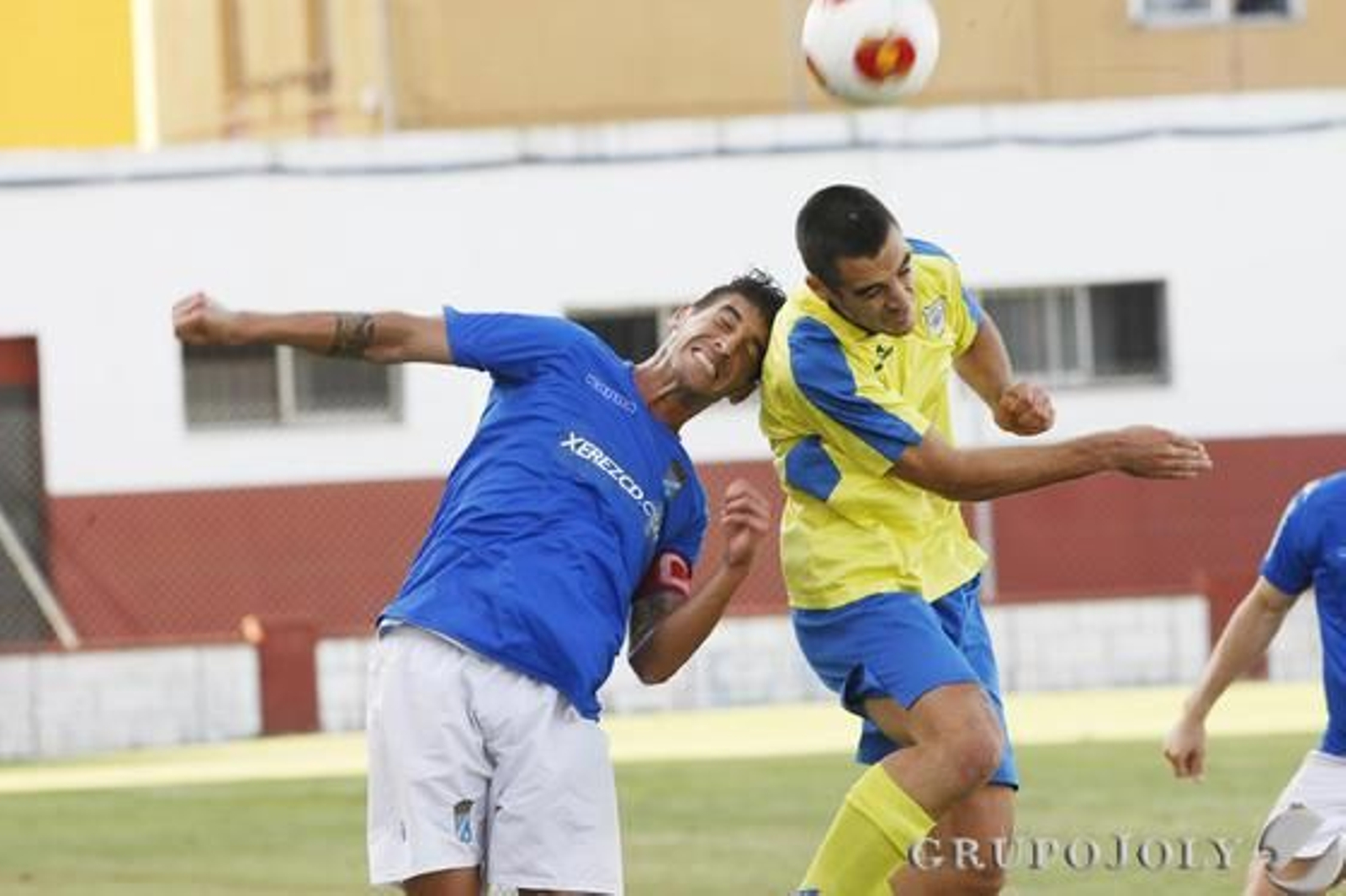 Los azulinos empatan con el Coria 1-1 en Rota en el partido del destierro 

Foto: Pascual