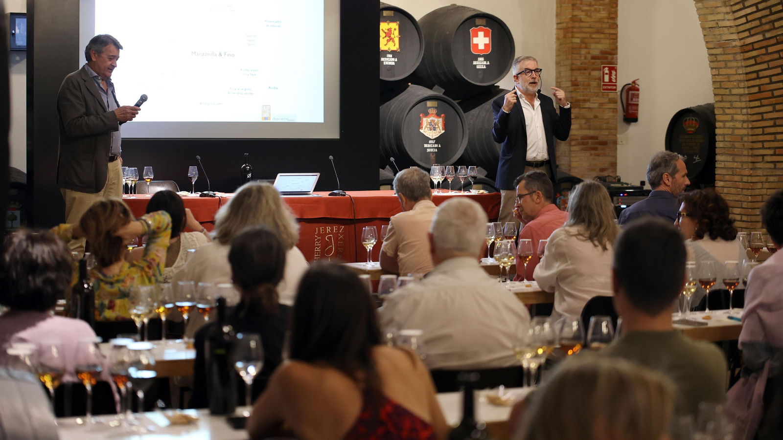 Cata taller de vinos de Jerez en el Consejo Regulador Cata taller de vinos de Jerez en el Consejo Regulador
