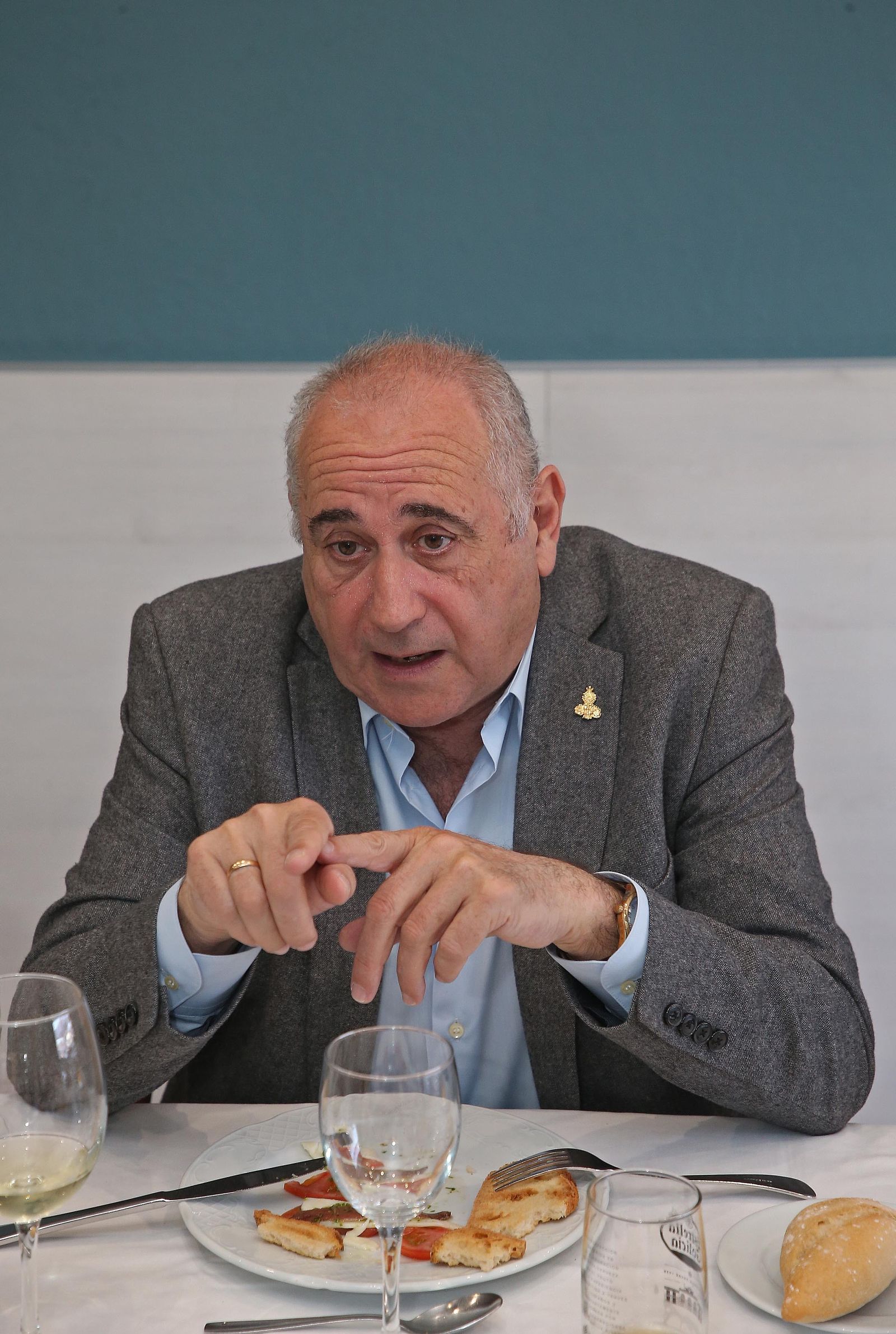 Fotos de la tertulia cofrade de Europa Sur en La Línea 2023