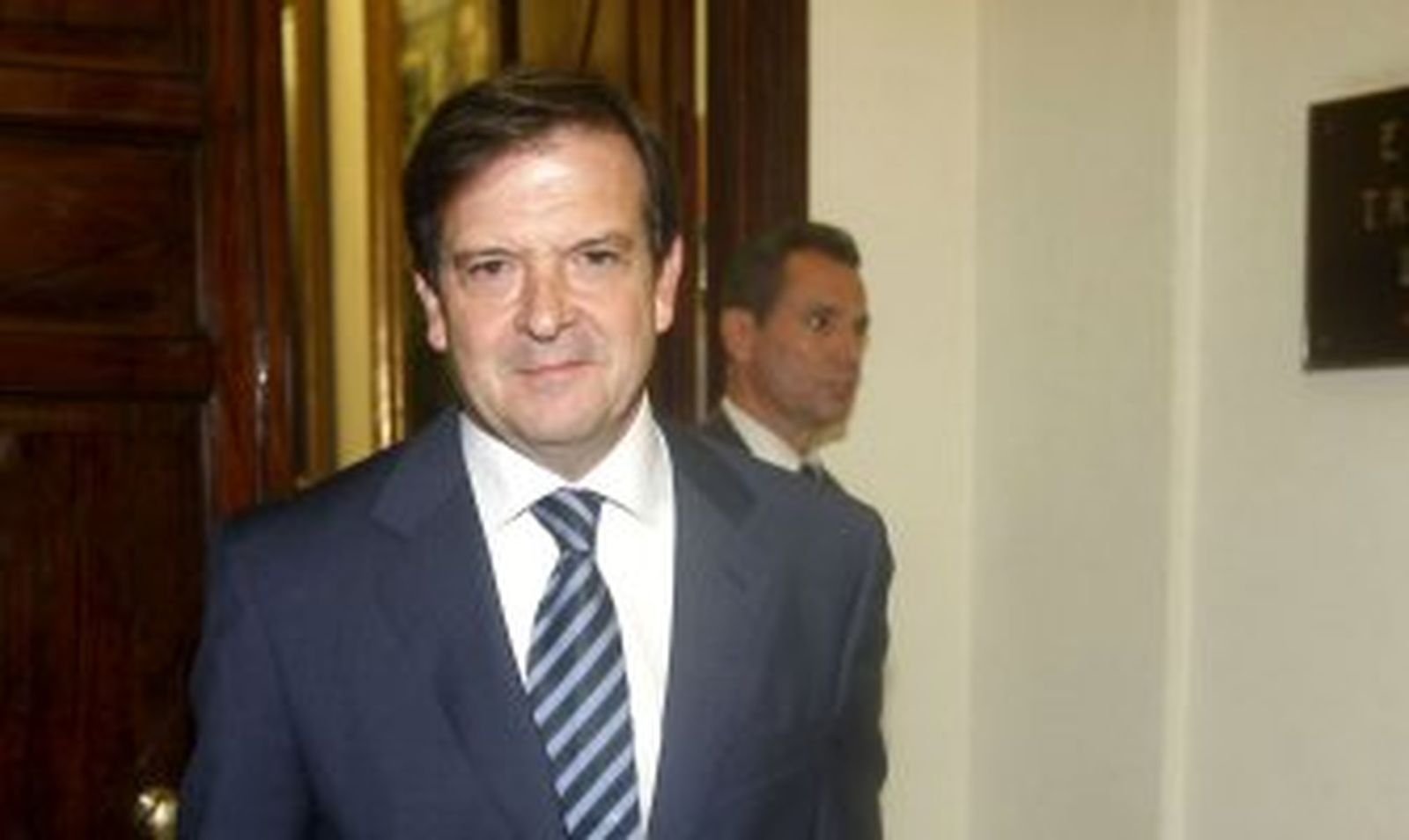 Alberto Saiz dimite como director del CNI