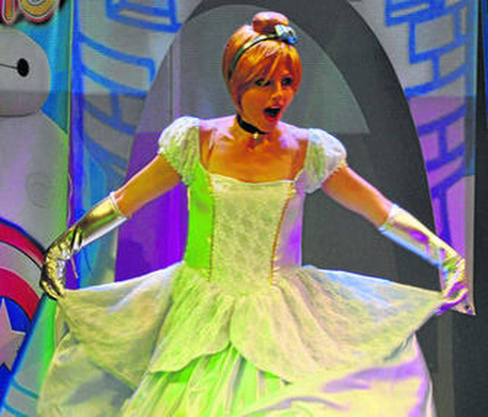 Numerosos personajes de cuento desfilarán por las tablas del emblemático teatro granadino.