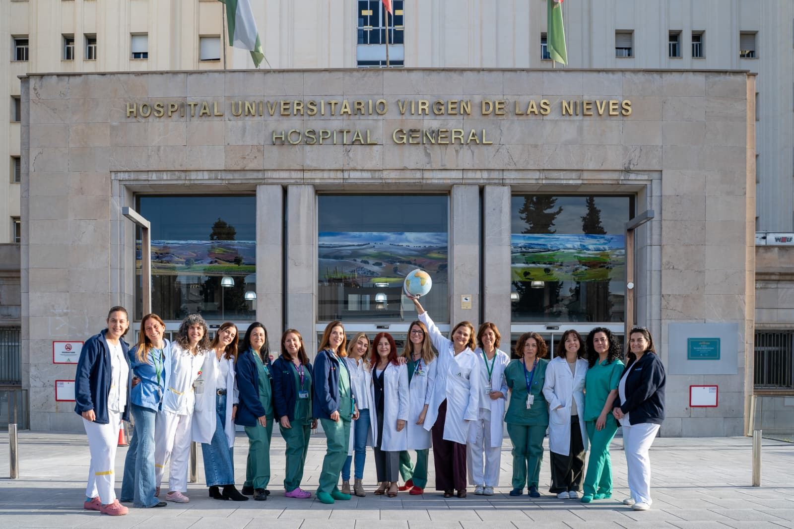 Homenaje a las mujeres profesionales del Virgen de las Nieves de Granada