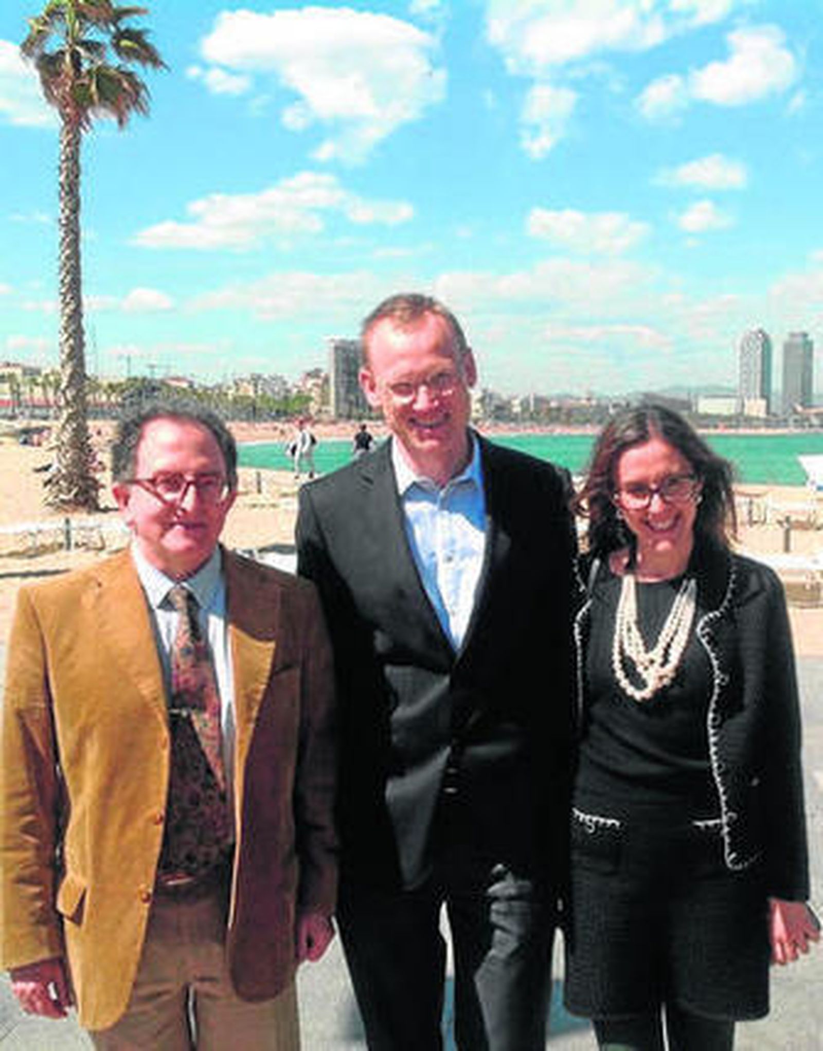 Los investigadores Gurpegui (UGR), Correll (Nueva York) y Jiménez (UGR).