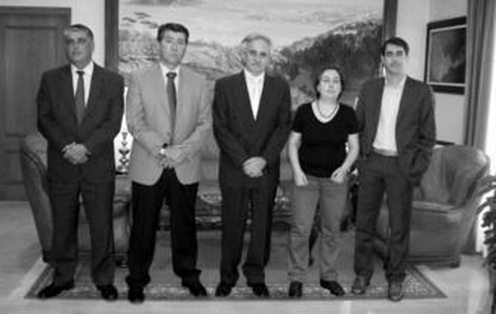 El nuevo equipo en el que se sustentará el delegado del Gobierno, Fernández Chacón.