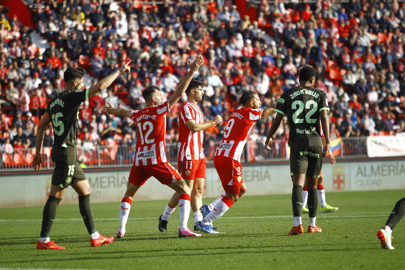 Las mejores imágenes del partido de fútbol U.D. Almería-Girona F.C.