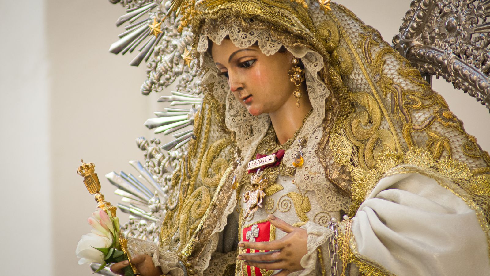 El traslado de la Virgen de las Mercedes de la Puerta Real, en imágenes