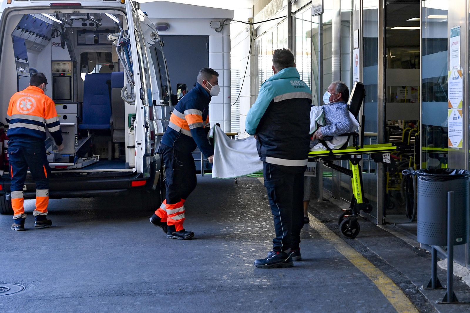 Ningún fallecido por coronavirus y 246 nuevos casos en Granada