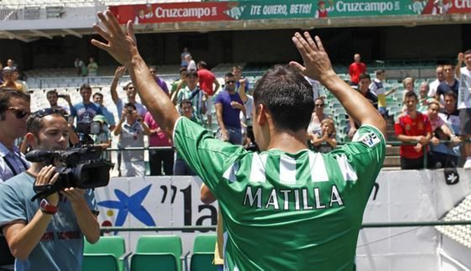 Presentación de Matilla, el nuevo jugador verdiblanco. 

Foto: Antonio Pizarro