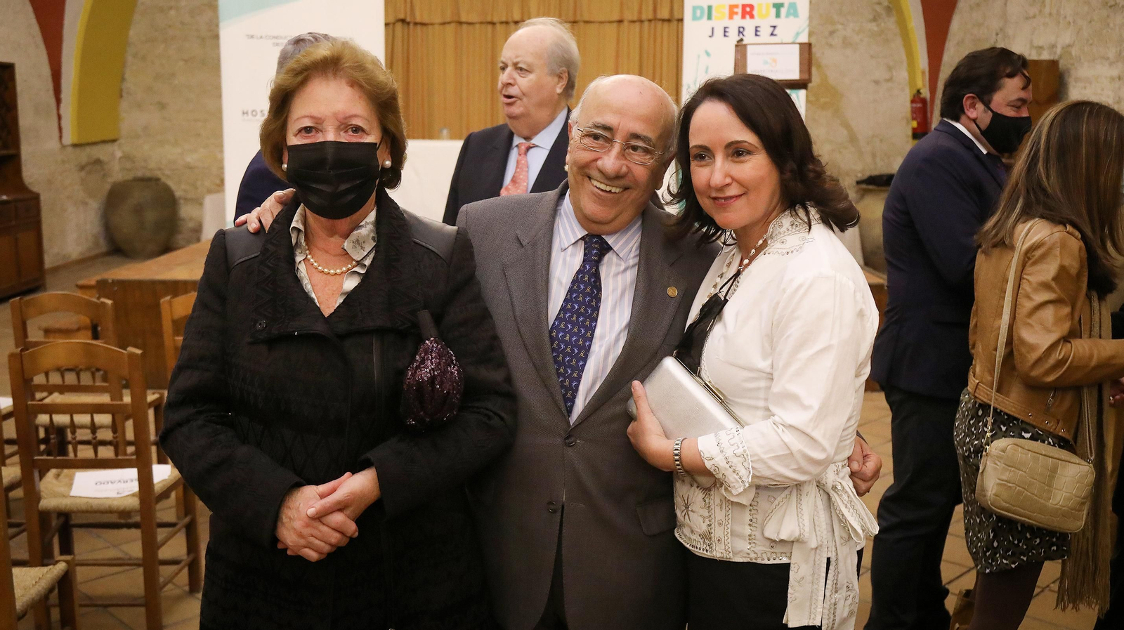 Emotivo y merecido homenaje a cuatro ilustres hosteleros