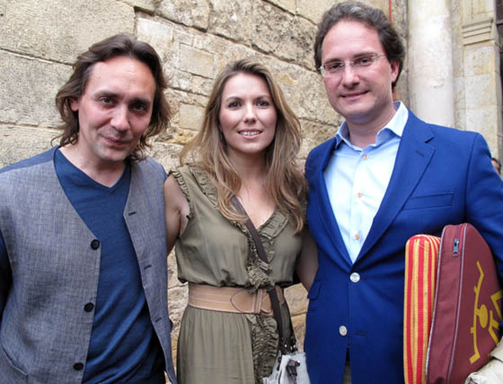 El guitarrista Vicente Amigo, Natalia Corbalán y José Antonio Moreno.

Foto: Victoria Ramírez