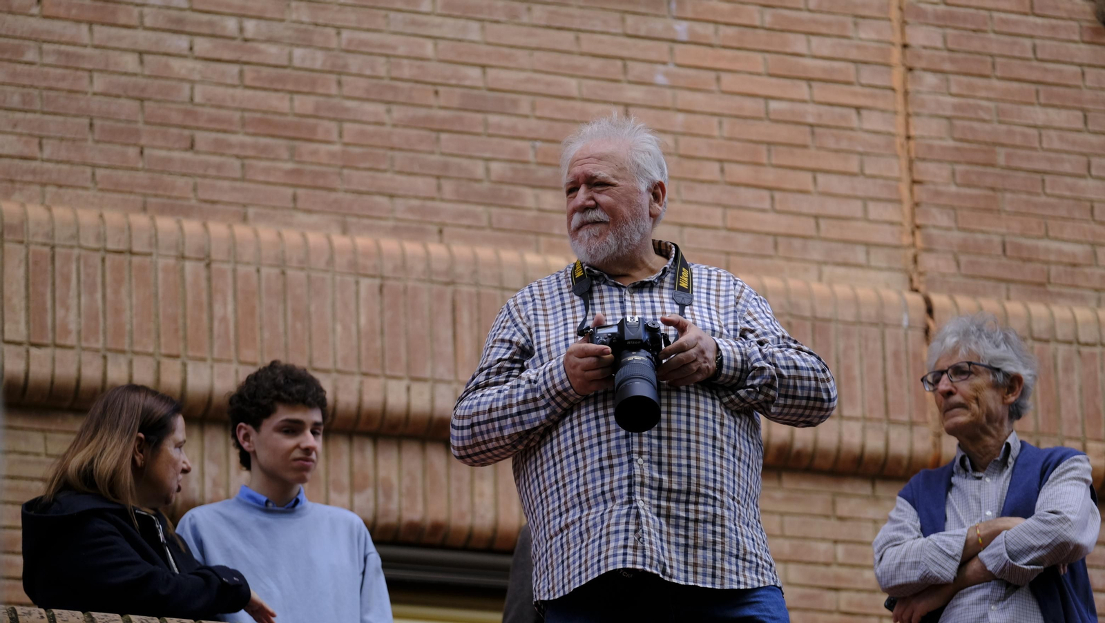 Pasión vuelve a su Iglesia de Santa Teresa azotada por la lluvia