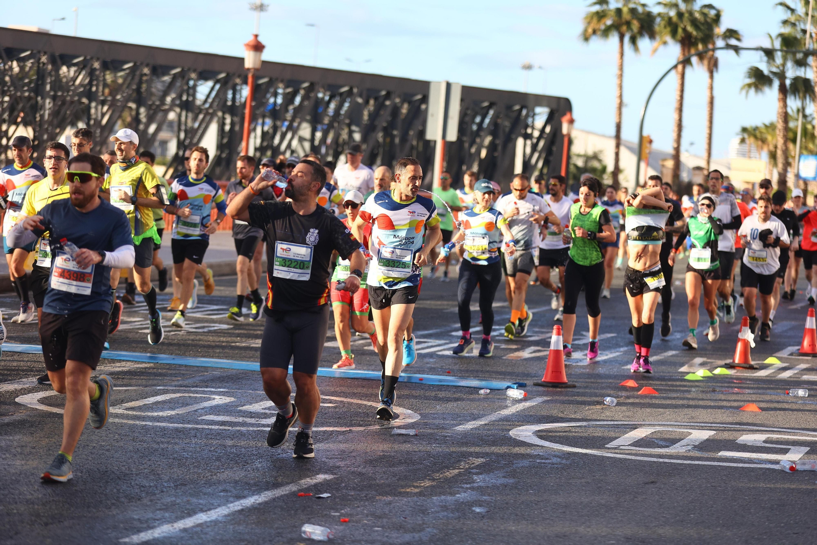 Las mejores fotos de la Media Maratón de Málaga 2024 Las mejores fotos de la Media Maratón de Málaga 2024