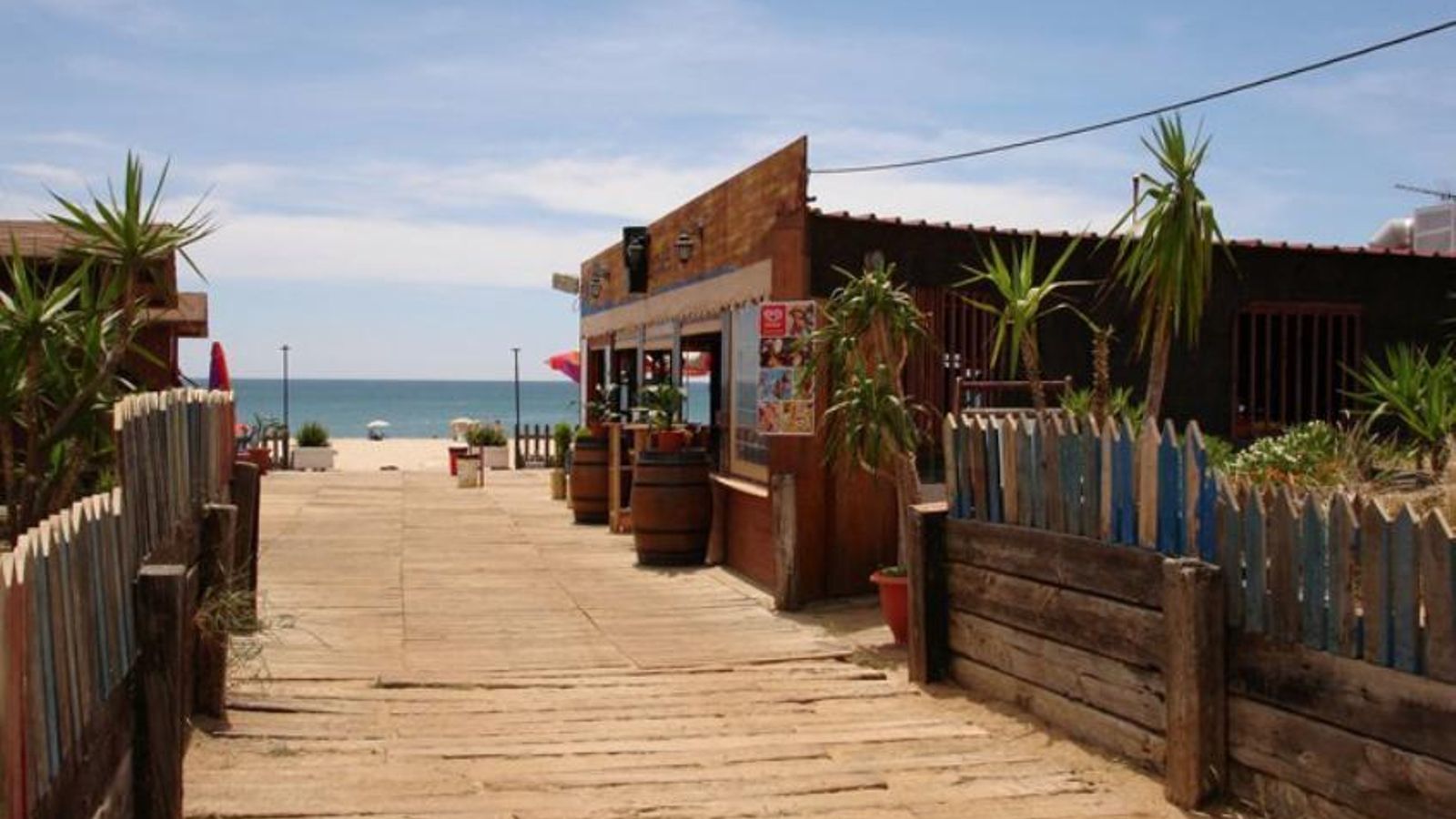 Acceso al chiringuito El Portugue