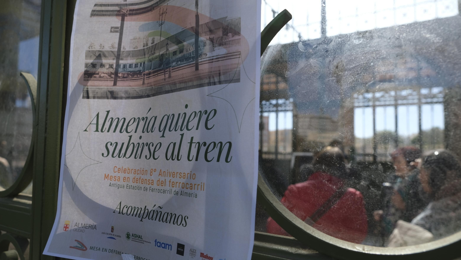 Las mejores imágenes del octavo aniversario de la Mesa del Ferrocarril de Almería