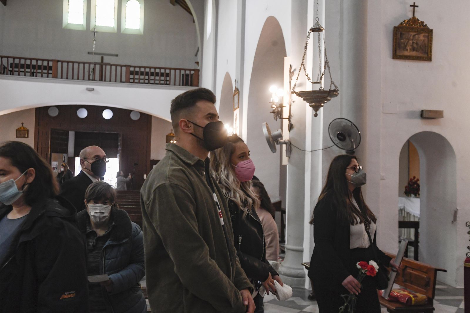 Fotos: el Zaidín visita a la hermandad el Trabajo en el Corpus Christi