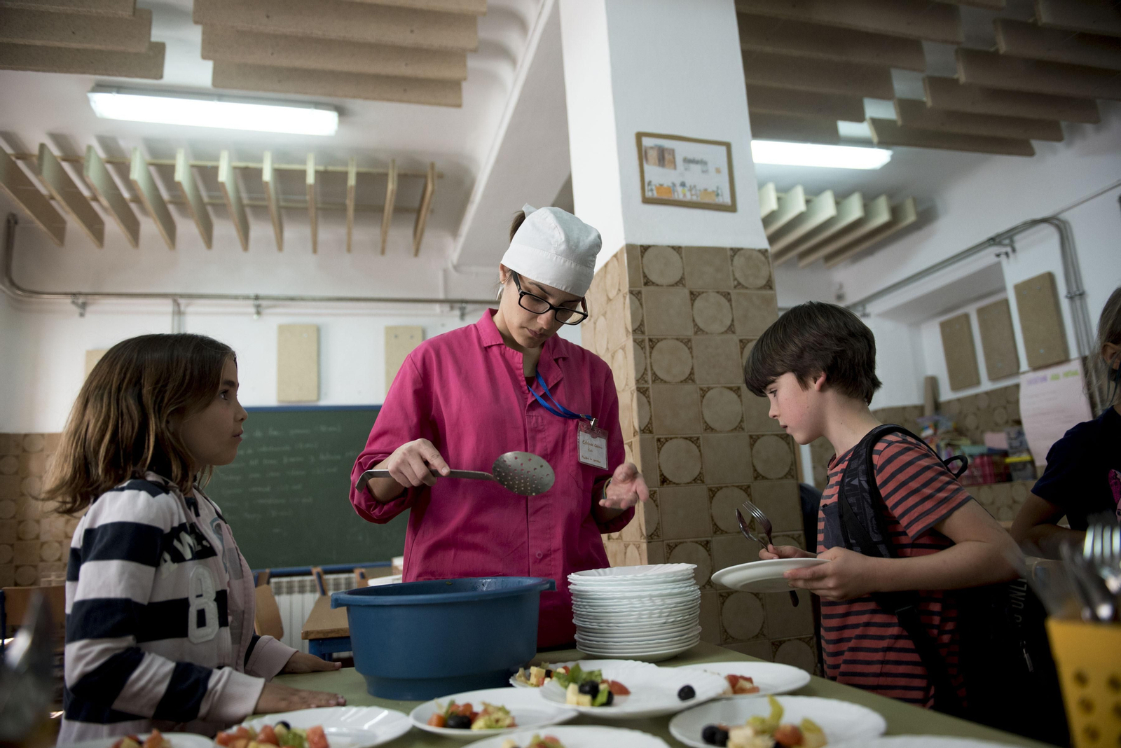 Piden que se anule la licitación que ha "acabado" con los últimos comedores escolares autogestionados por las AMPAS.