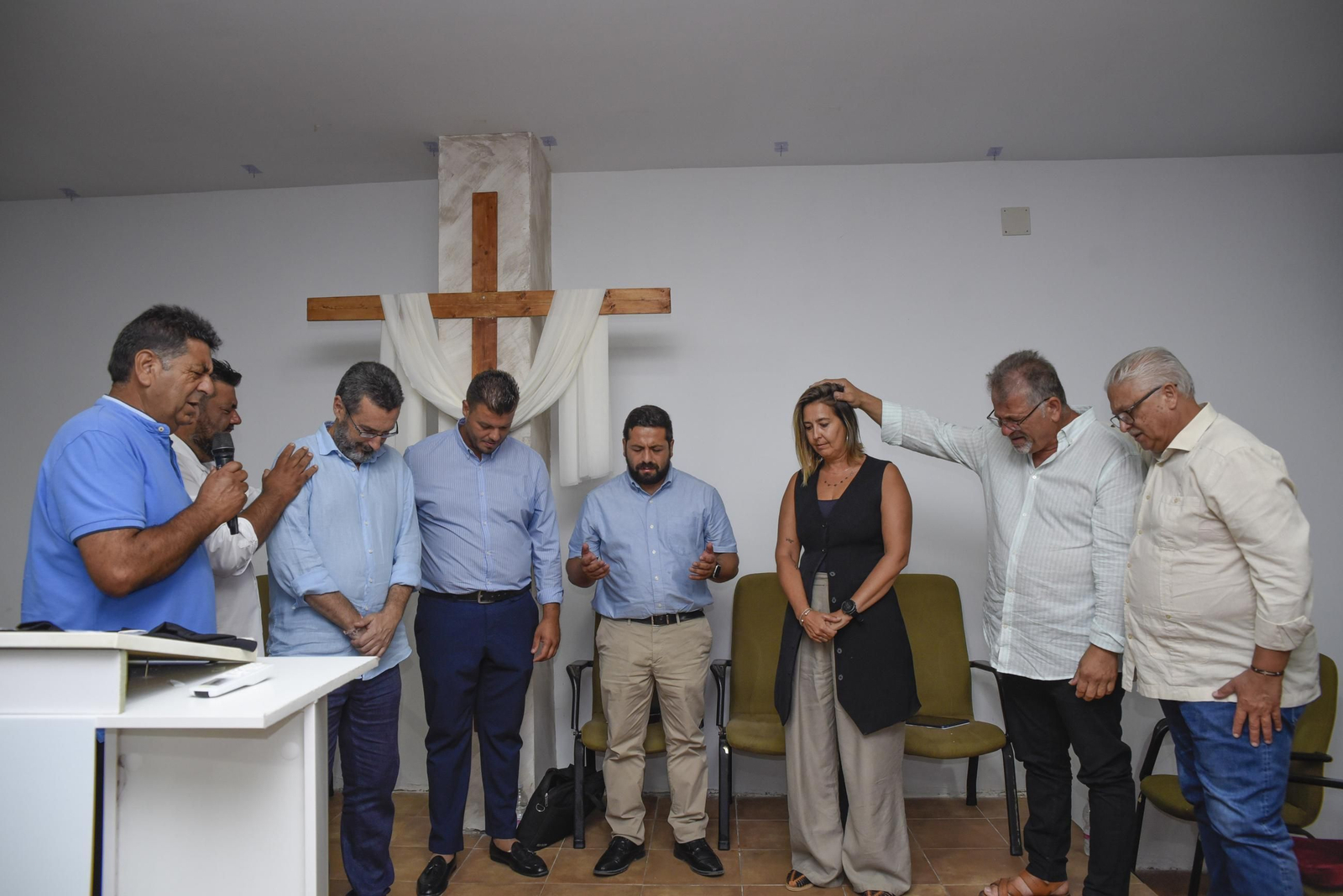 Las fotos de la misa cantada de la iglesia evangélica Ebenezer de La Línea
