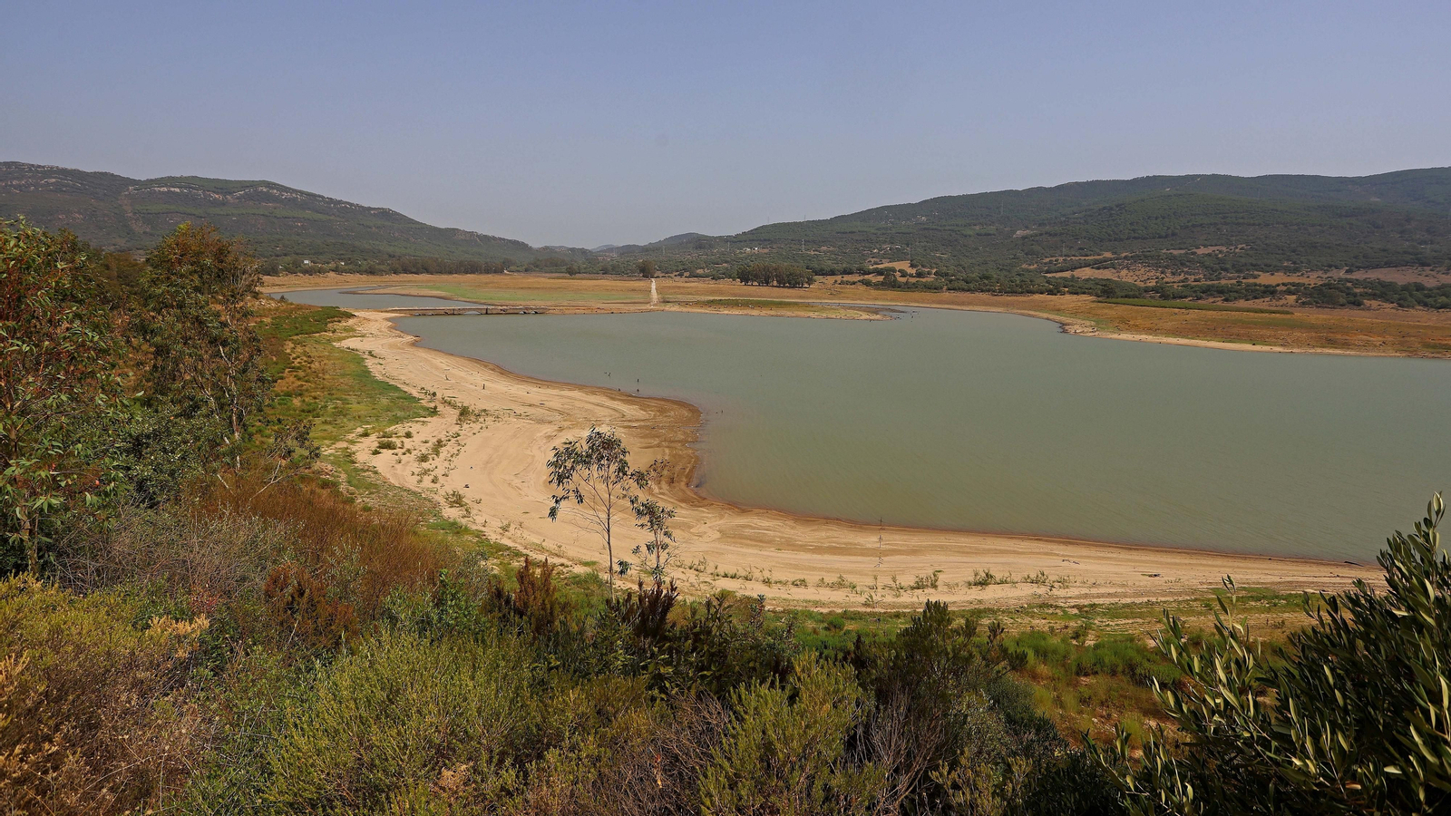 Fotos del embalse de Charco Redondo al 31 % de su capacidad Fotos del embalse de Charco Redondo al 31 % de su capacidad