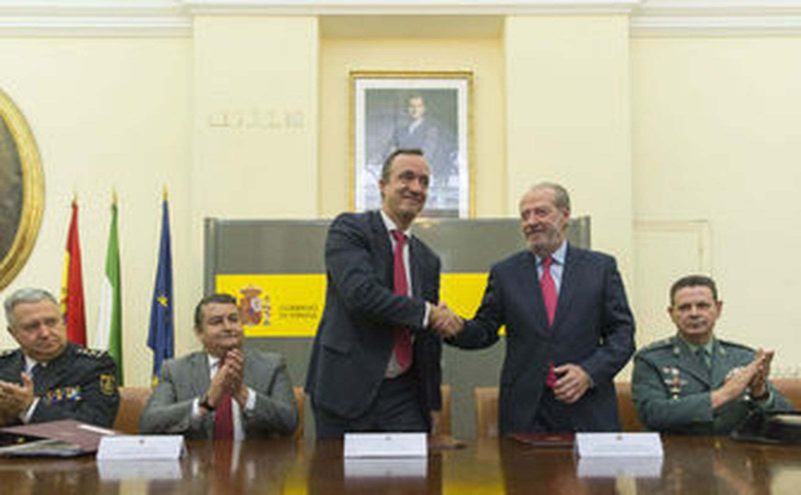 Nuevo convenio para remozar 29 cuarteles de la Guardia Civil