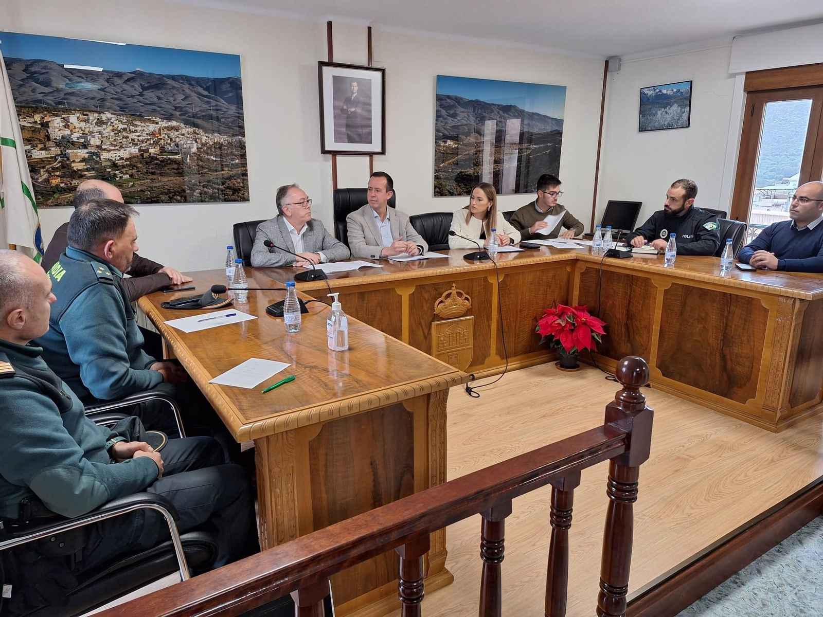 Momento de la Junta Local de Seguridad en Abla.