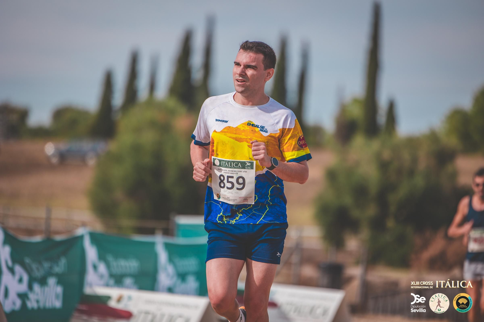 Búscate en las fotos del Cross de Itálica 2025 | 2