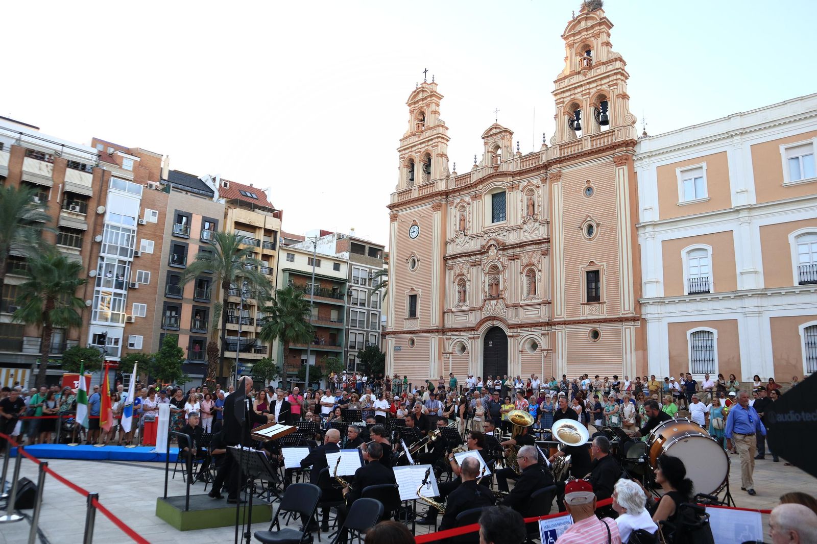 Inauguración de la Plaza de La Merced de Huelva en imágenes