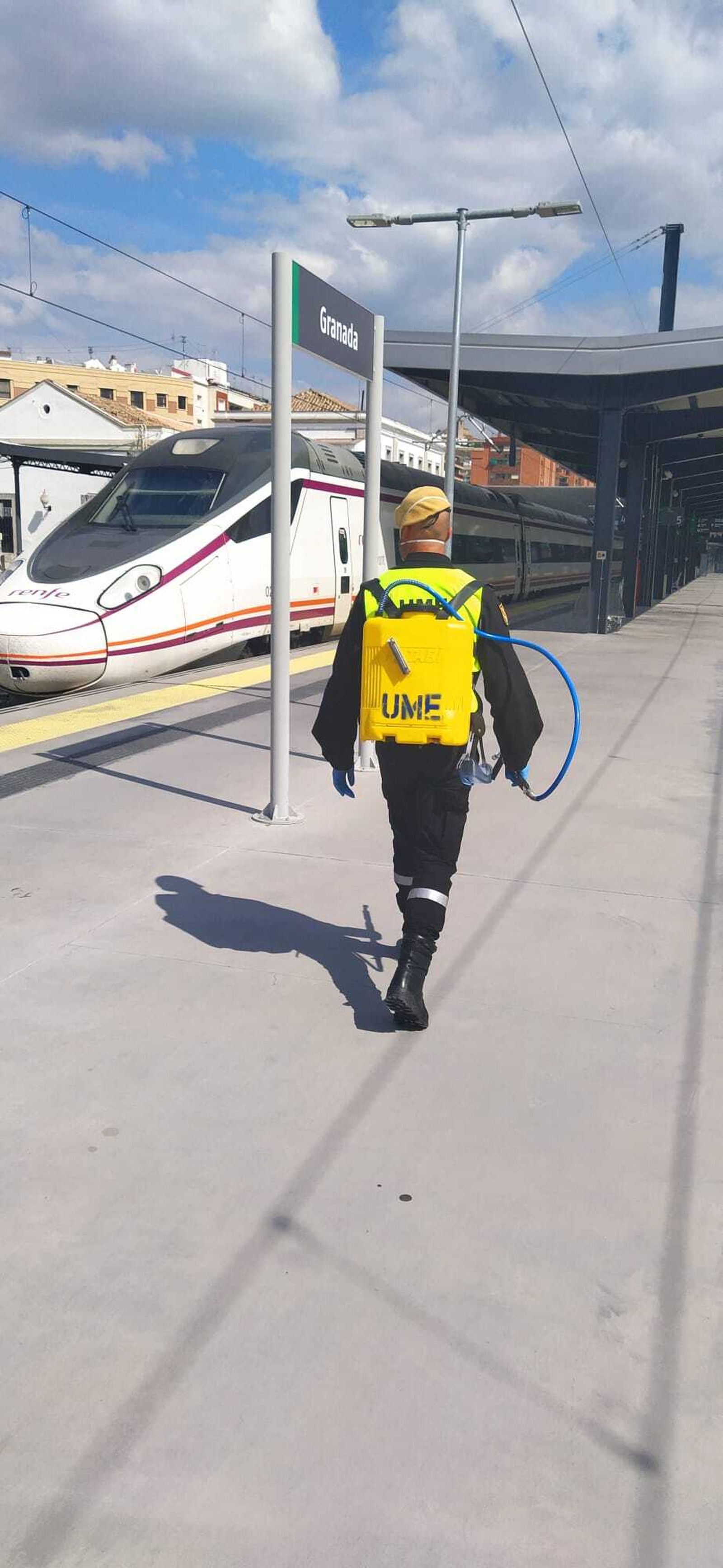 La desinfección de la UME en la cárcel: todas las imágenes