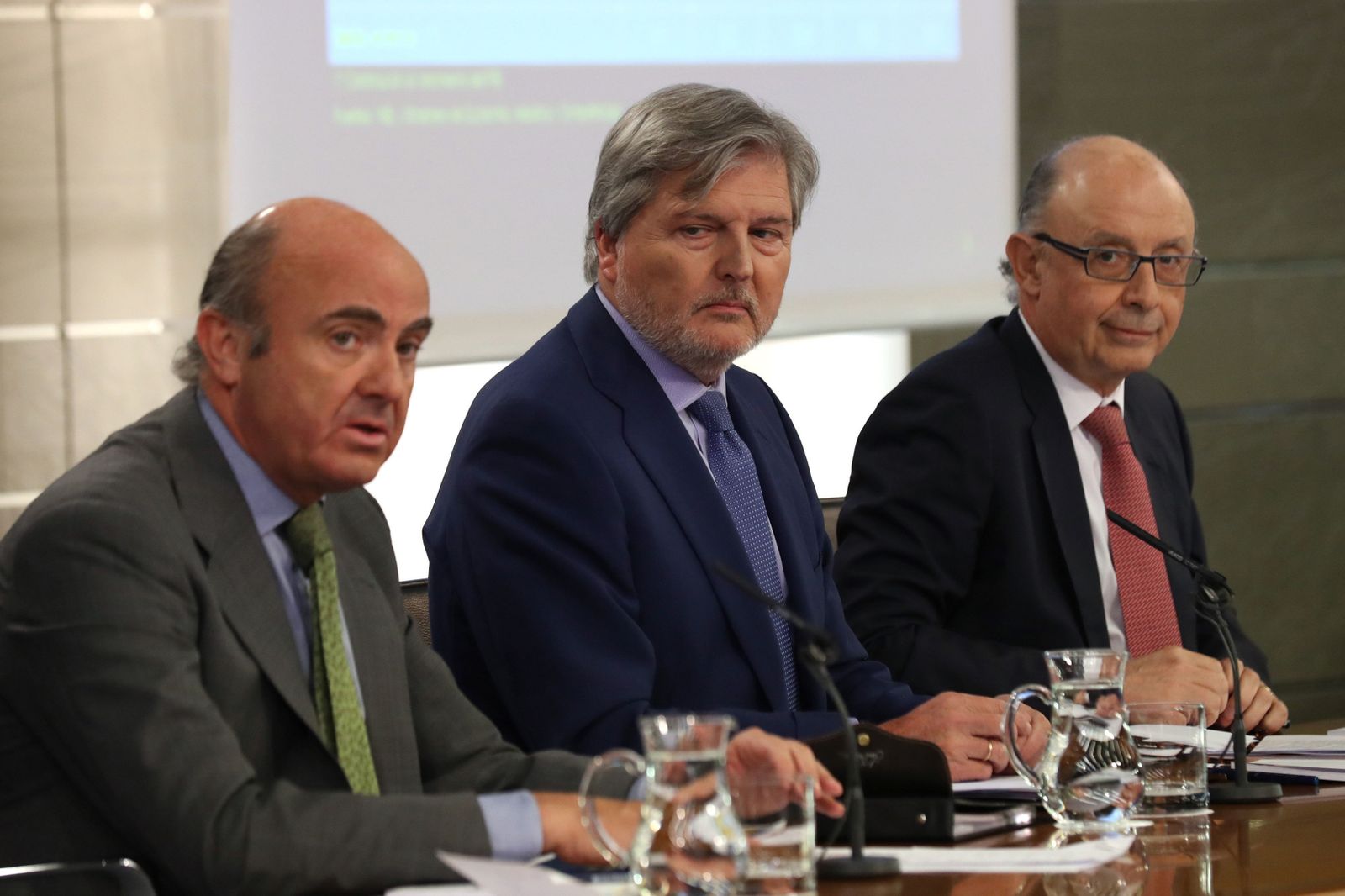 Luis de Guindos, Iñigo Méndez de Vigo y Cristóbal Montoro