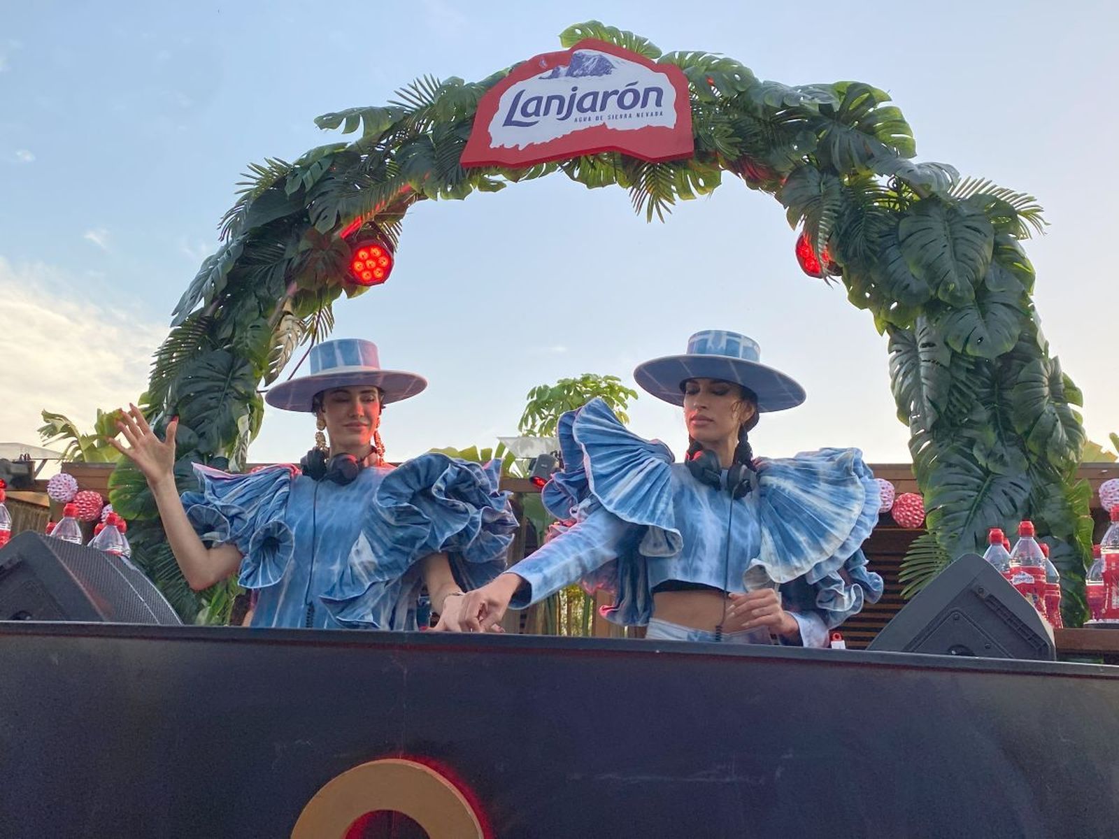 Las dj’s Mëstiza en la presentación.