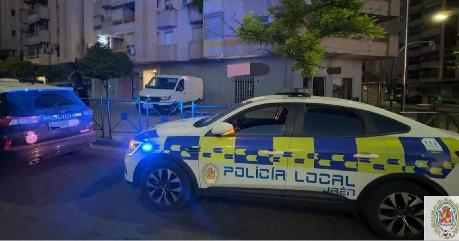 La Policía Local y Nacional frustra el robo de bicicletas.