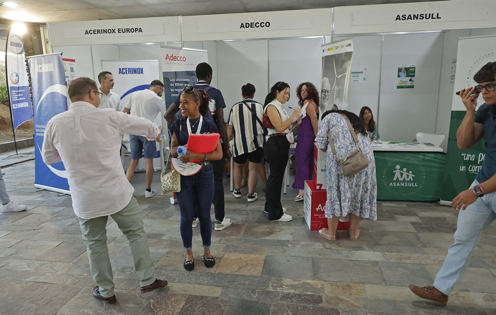 Fotos de la IX Feria de Empleo del Campo de Gibraltar en Algeciras