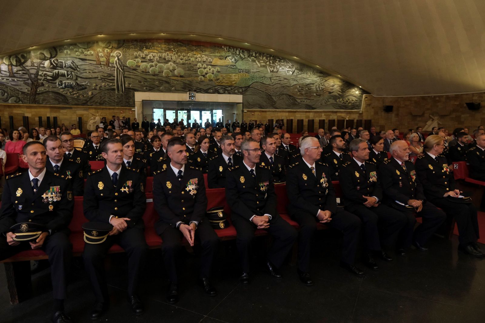 Las imágenes de la celebración en Córdoba de los Santos Ángeles Custodios, patrones de la Policía Nacional
