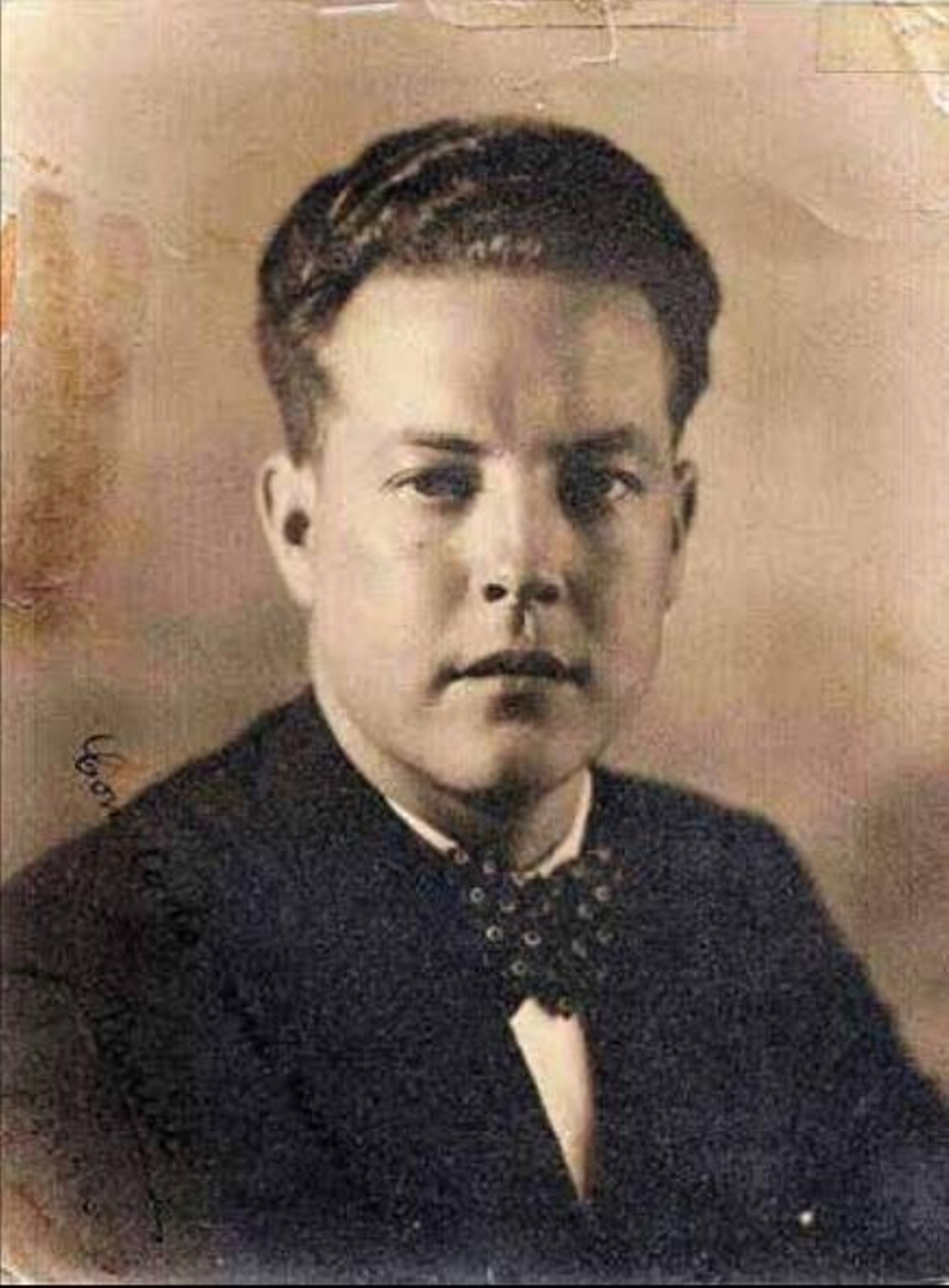 Daniel Candel López con 25 años, cuando ganó por oposiciones el puesto de director de la Escuela de  Orientación Marítima de Algeciras.