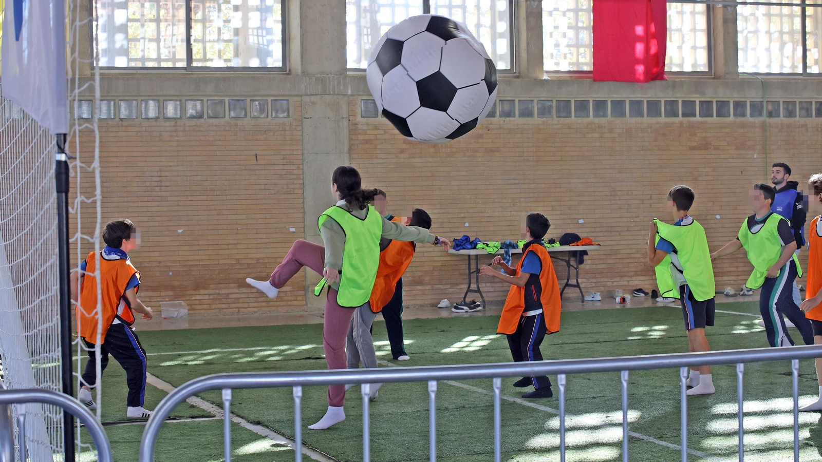 Imágenes del primer día de Juvelandia en Jerez